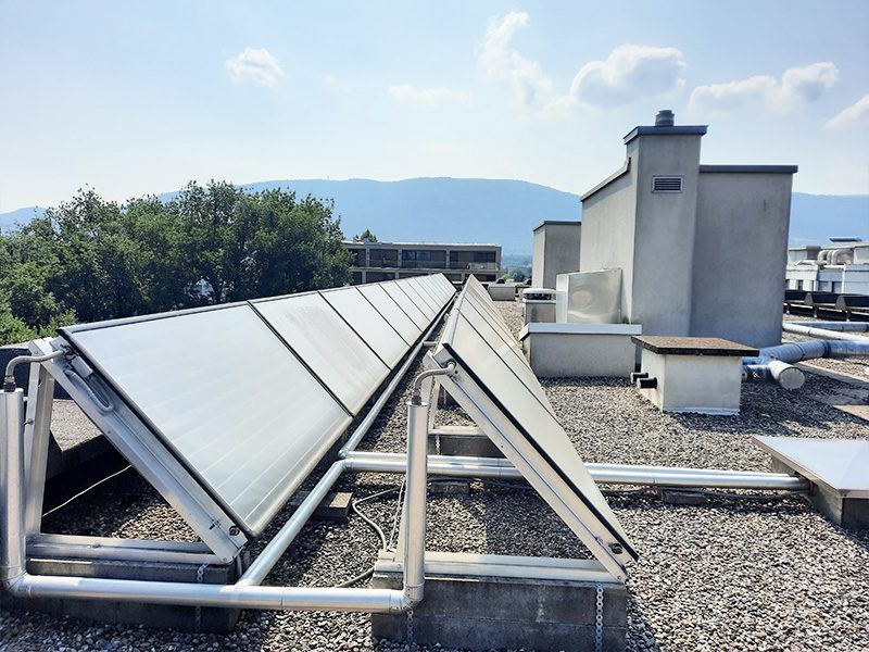 Realisation panneaux solaire thermique dans le canton de Genève
